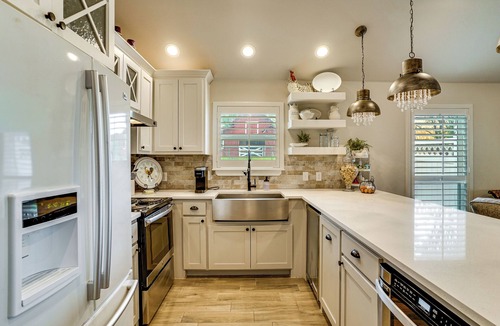 Argyle House | Backyard Bungalow w/Pool & Country Views