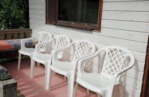 Keminmaa Apartment | Backyard Cabin With Veranda By Kemi River In Keminmaa