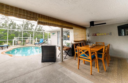 Whitney Beach House | Backyard Oasis! Waterfront Haven in Bradenton
