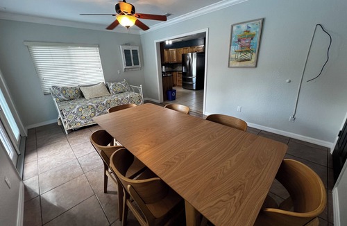 Gainesville House | Backyard Paradise Saltwater Pool House