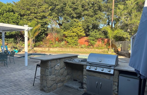 Hope House | Backyard Paradise in Charming Santa Barbara with 4 bedrooms!
