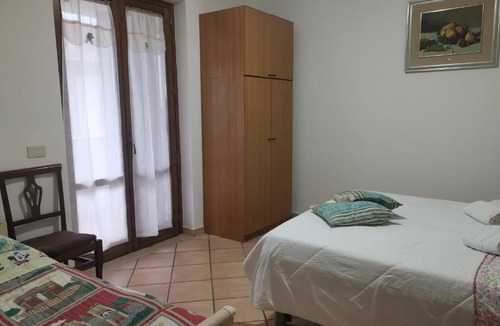 Bettona Apartment | bad end breakfast ghirlanda