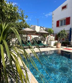 Hacımemis Hotel | BADEMİÇİ OTEL