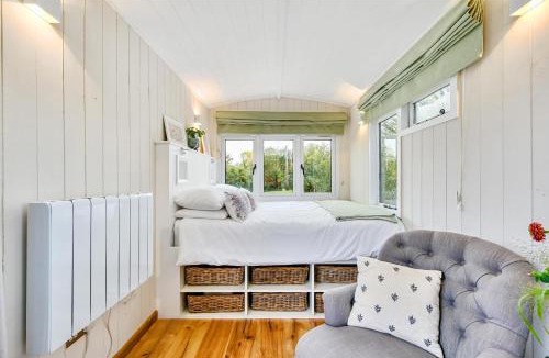 Blackham House | Badger Shepherds Hut