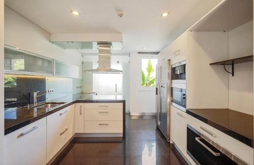 Parede Apartment | Bafureira 22 Rooftop