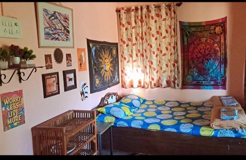Akshi House | Bageecha B&B- V A A Y U