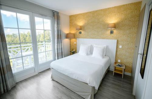 Bagnoles-de-l'Orne Apartment | Bagnoles Escape near Natural Park
