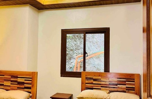 Baguio House | Baguio Transient Modern House Duplex type Unit A 5BR for 10-20 pax
