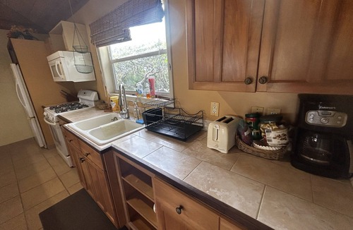 Morris Settlement Cottage | Bahamas Beachfront Escape: Luxury Palmirage Cottage, Pets OK!