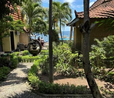 Purwakerti House | Bahari Beach Amed