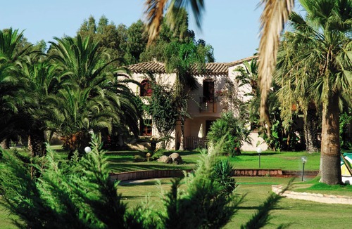 Santa Margherita di Pula Apartment | Baia Delle Palme