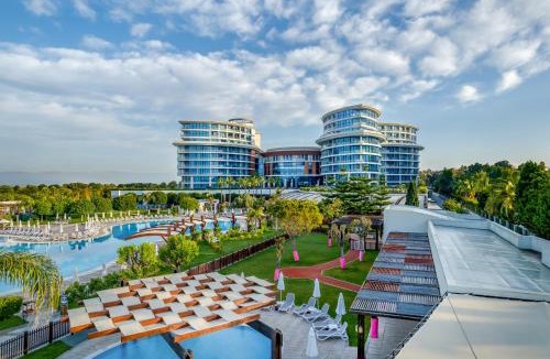 Kundu Resort | Baia Lara Hotel