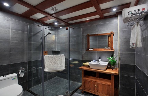 Longsheng Hotel | Baike Hotel