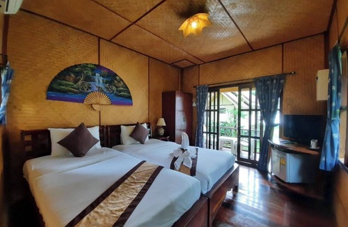 Bai Lan Resort | Bailan Beach Resort