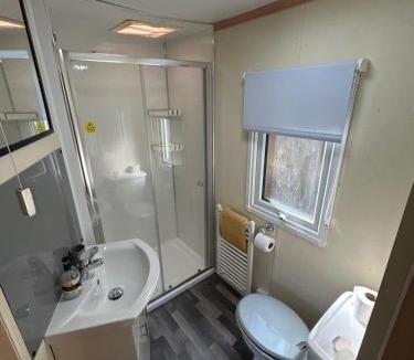 Skegness Other | Bailey's Caravan Hire - Sealands Plot 1 - Wi-Fi - Dog Friendly
