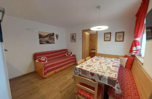 Cogolo Apartment | BAITA CUCOL: APPARTAMENTO CON GIARDINO PRIVATO