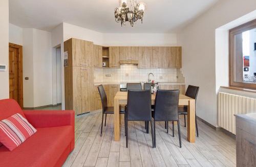 Isolaccia Ski Chalet | Baita Del Canton