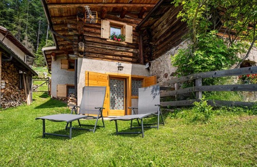 Palu del Fersina Ski Chalet | Baita Naibiz Val d Mòcheni Trentino