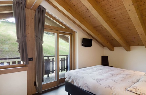 Valtellina Apartment | Baita Nicoletta Dream Attic