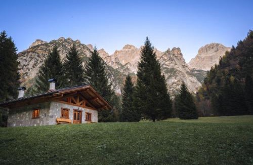 Ragoli Ski Chalet | Baita Valon - Alpine Hideaway