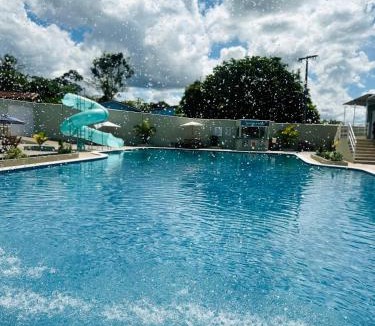 Amargosa House | Baitinga clube