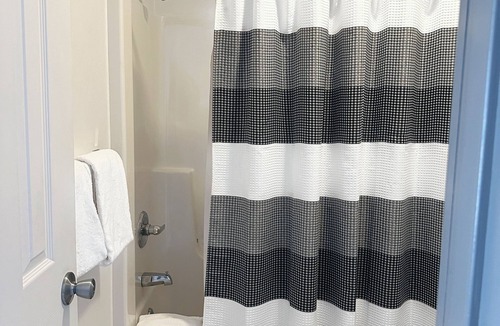 Mountain Lake Park Hotel | Baja Motel