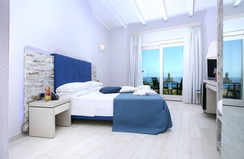 Lu Bagnu Hotel | Bajaloglia Resort