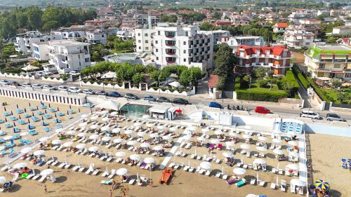 Gianola Hotel | BAJAMAR BEACH HOTEL