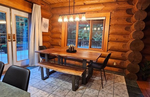 Glacier Cabin | Baker Bliss Chalet-Game Room, Hot Tub, EV Charger