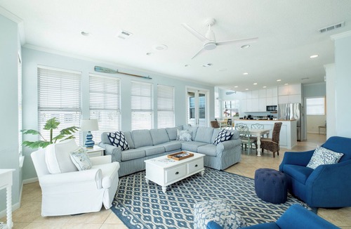 Toilla Segunda House | Baker's Dozen Bungalow. Event-Friendly Private Saltwater Pool & Dog-Friendly.