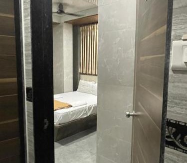 Mahape Hotel | Balaji Residency
