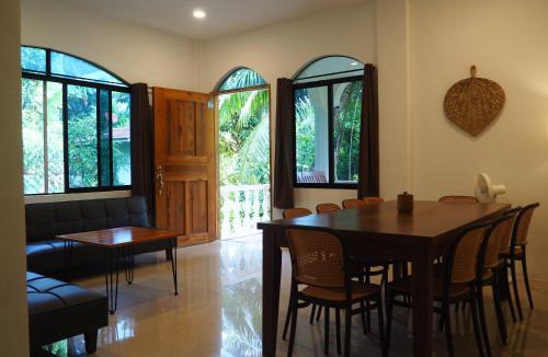 Lazi House | Balay Lipay - Spacious Private House in Siquijor