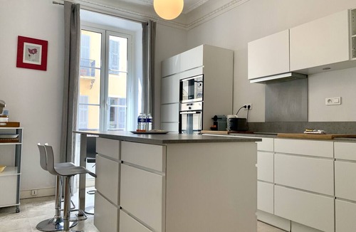 Nice City Centre Apartment | Balcon Meyerbeer 2 Promenade Des Anglais