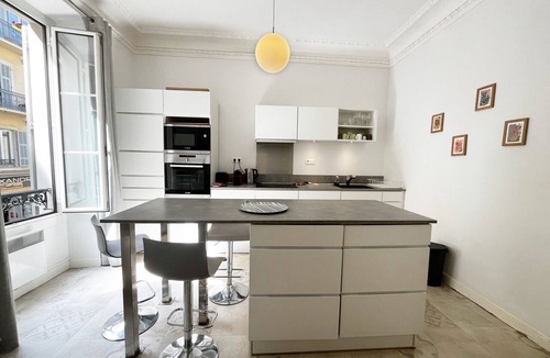 Nice City Centre Apartment | Balcon Meyerbeer 2 Promenade Des Anglais