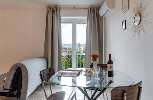 Isolotto Apartment | Balcone sul Verde - Sweet Dreams in Florence