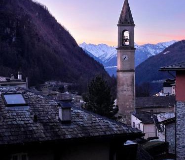 Valtellina Apartment | Balcone sulla Valmalenco - Vista mozzafiato