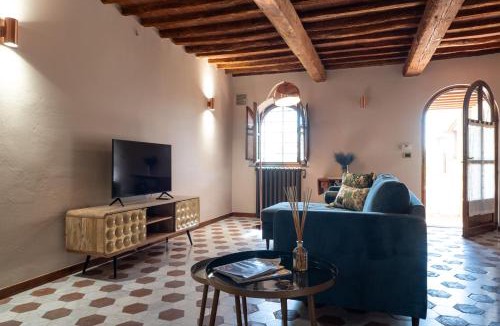 San Miniato Apartment | Balconevisi Elegant Home