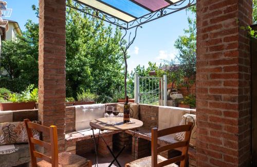 San Miniato Apartment | Balconevisi Elegant Home
