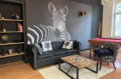 Bastogne Apartment | Balcony by Giorgi - Centre de Bastogne