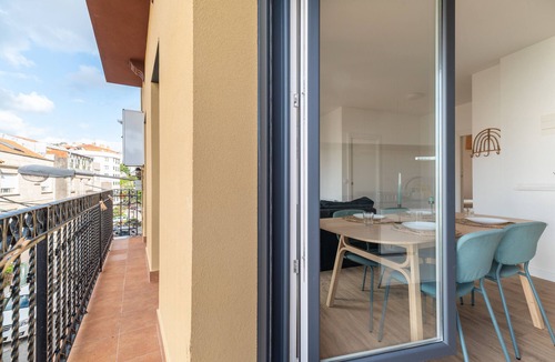 Lavadores Apartment | Balcony