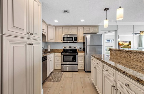 Garden City Resort | Balcony Open! 3BR Oceanfront Condo Pools Steps to Beach