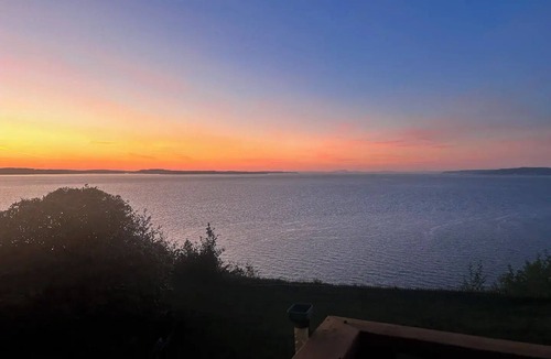 Hansville House | Bald Eagle Bay