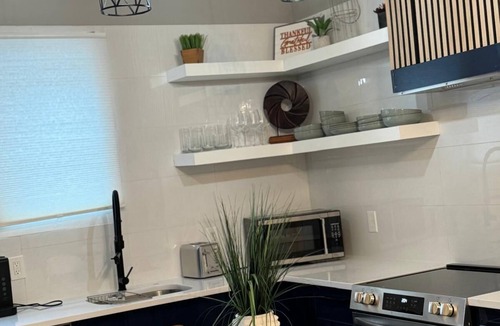 Baldwin Apartment | Baldwin's Bijou Studio apartment in Baldwin with Queen bed, AC, WiFi