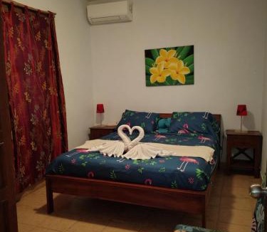 Candi Dasa Apartment | Bali Budget Beach Bungalow