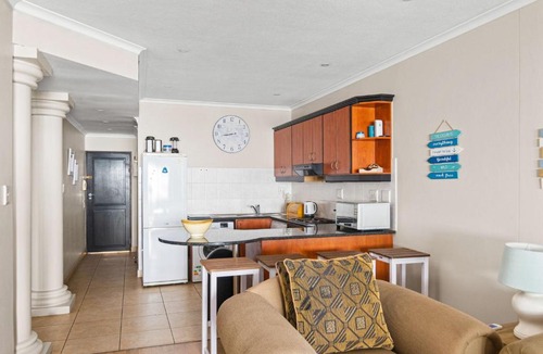 Westbrook Apartment | Bali Hai 103
