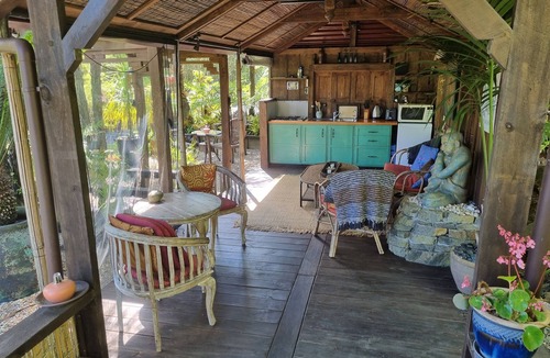 Coromandel Cabin | Bali Haven - Part of Coromandel Eco Sanctuary. Pet Friendly/Tranquil/Chimenea