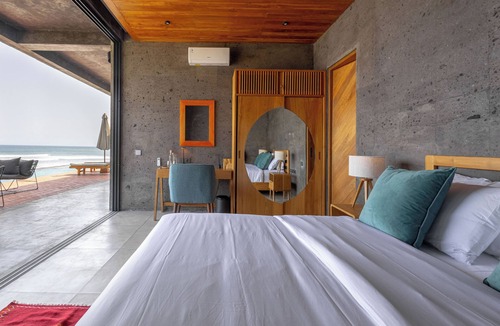 West Selemadeg Hotel | Balian Surf Villas