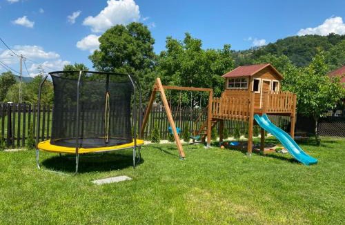 Bran Villa | Balkanic Villa Bran