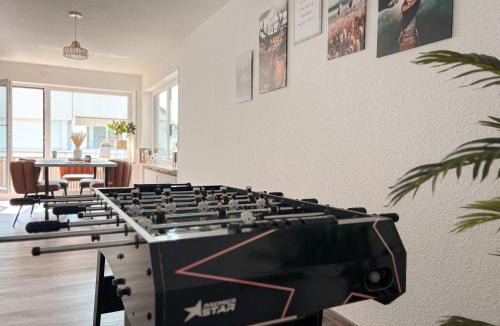 Neustadt Apartment | Balkon mit Schwarzwaldblick, Hunde frei, Tischfußball, Parkplatz, familienfreundlich