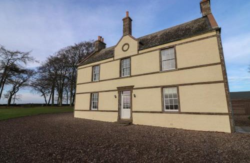 Forfar House | Balmashanner Farmhouse